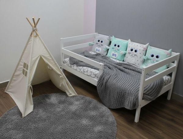 Кровать 180х90 детская ЭКО-9 (массив) 