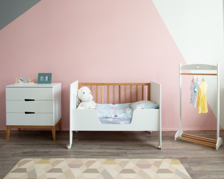 Комод Mиа белый/дерево (со съемным пеленальным столом) от Династия Kids
